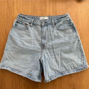 Abercrombie The Loose Shorts High Rise